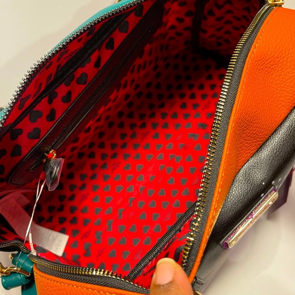 Nicole Lee Bag and Matching Wallet - Picture 8 of 15